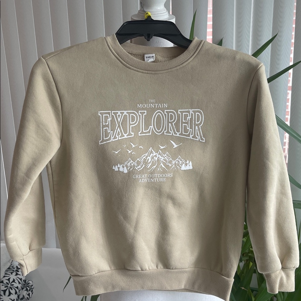 Beige Mountain Explorer Sweatshirt for girls size 9